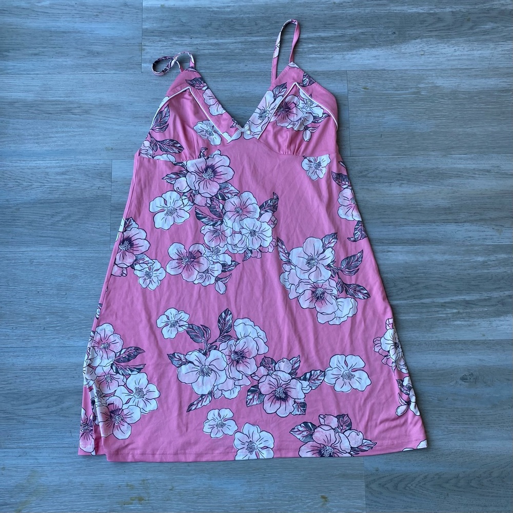 Kathy Ireland Pink Floral chemise dress